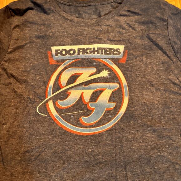 Foo Fighters Women’s 2XL Graphic Band T-Shirt Gray - Picture 2 of 4